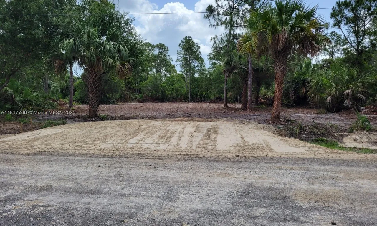 525 S TREBOL, Clewiston FL 33440
