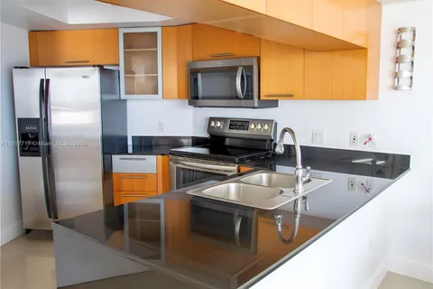 1750 N Bayshore Dr # 2601, Miami FL 33132