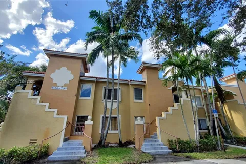 640 NW 79th Ave # 202, Pembroke Pines FL 33024
