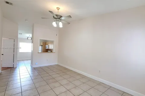 640 NW 79th Ave # 202, Pembroke Pines FL 33024