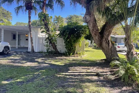 6931 SW 64th Ct, South Miami FL 33143