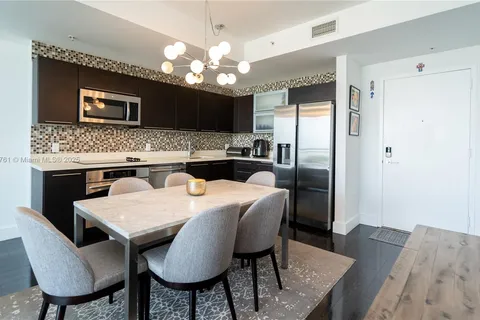 90 SW 3rd St # 3707, Miami FL 33130