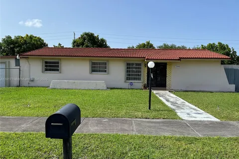 10845 SW 26th Ter, Miami FL 33165