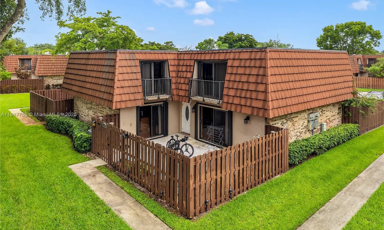 4167 Forest Hill Dr, Cooper City FL 33026