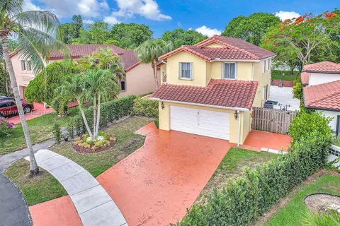 14754 SW 113th St, Miami FL 33196
