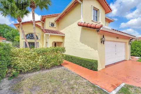 14754 SW 113th St, Miami FL 33196