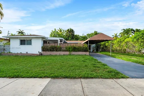3145 Hollywood Blvd, Hollywood FL 33021