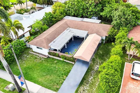 3145 Hollywood Blvd, Hollywood FL 33021