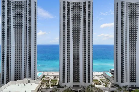 15901 Collins Ave # 403, Sunny Isles Beach FL 33160