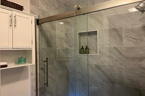 557 High Point Dr # B, Delray Beach FL 33445
