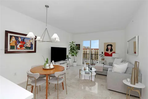 10 Aragon Ave # 919, Coral Gables FL 33134