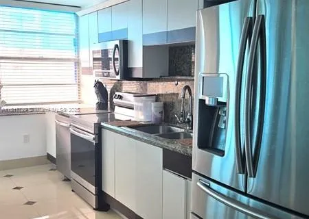 18051 Biscayne Blvd # 1501, Aventura FL 33160