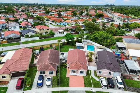 14358 SW 175th Ter, Miami FL 33177