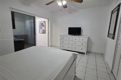 13226 NW 5th Ter # A, Miami FL 33182