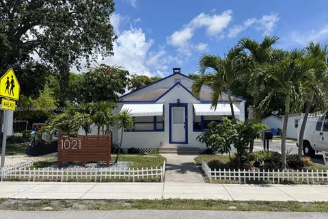 1021 NE 33rd St # F2, Oakland Park FL 33334