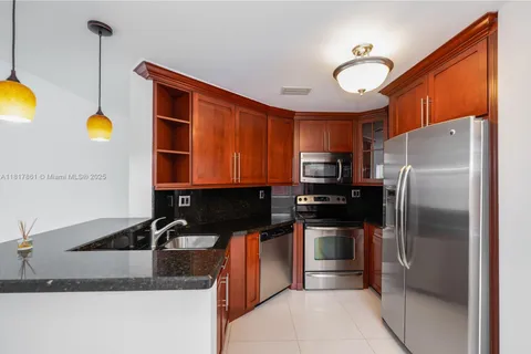 4668 SW 153rd Ct, Miami FL 33185