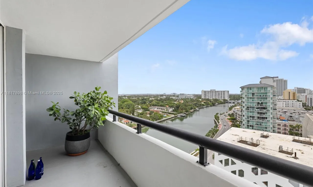 3200 Collins Ave # 3, Miami Beach FL 33140