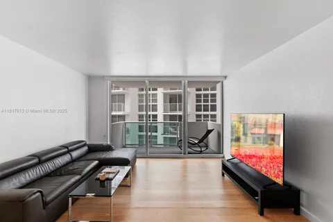 1200 West Ave # 823, Miami Beach FL 33139