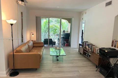 6400 NW 114th Ave # 1137, Doral FL 33178