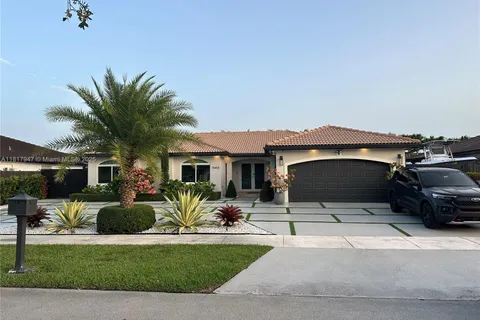 15454 SW 170th Ter # 0, Miami FL 33187