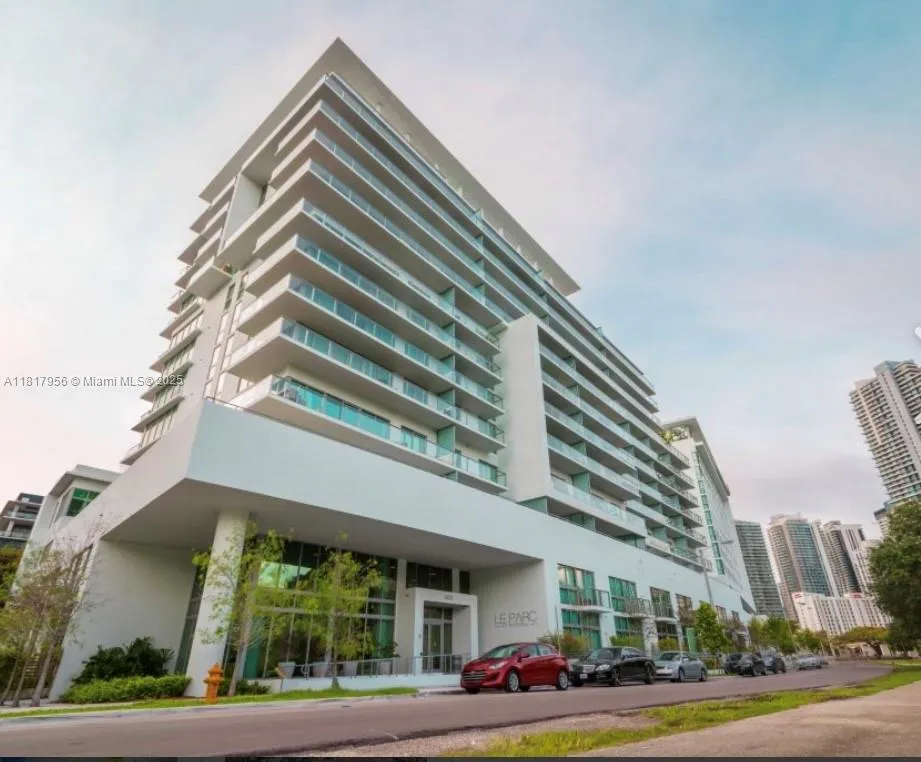 1600 SW 1st Ave # 606, Miami FL 33129
