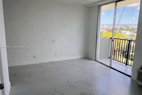 16450 NW 2nd Ave # 409, Miami FL 33169