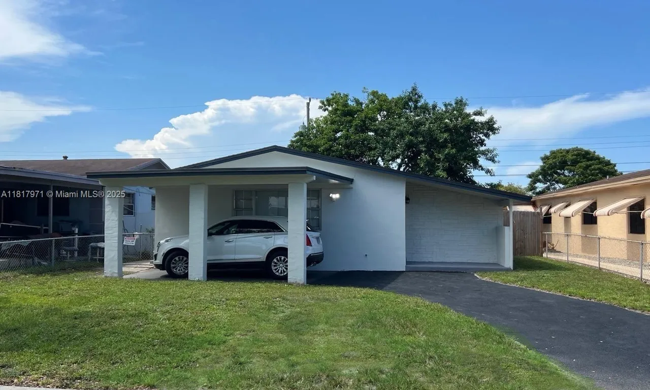 5291 Flagler St, Hollywood FL 33021