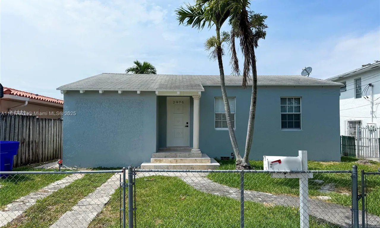 2975 SW 25th Ter, Miami FL 33133