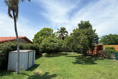 2975 SW 25th Ter, Miami FL 33133