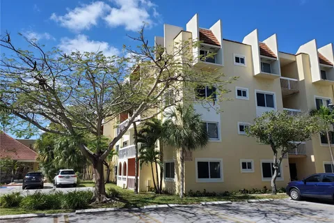 7705 Camino Real # B401, Miami FL 33143