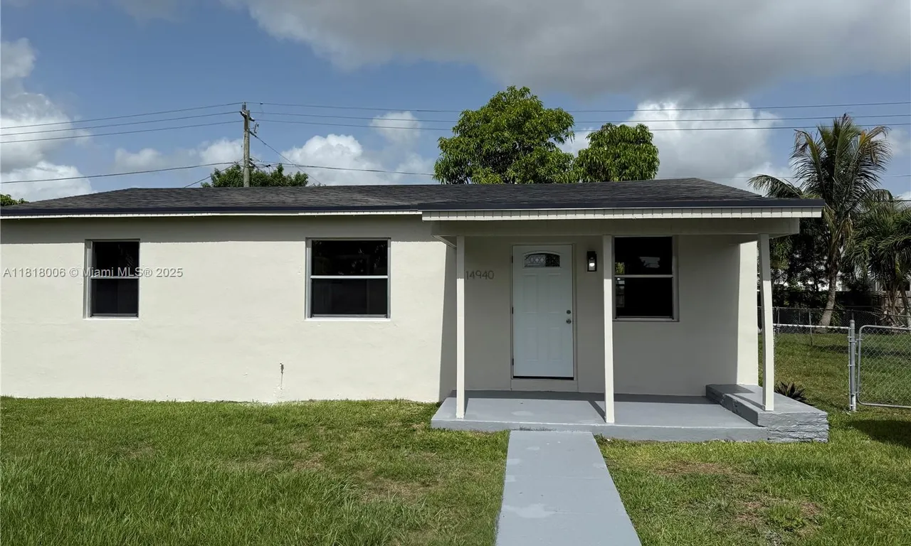 14940 Monroe  St, Miami FL 33176