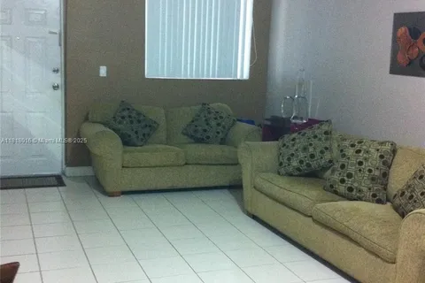 1677 SE 27 Court # 107, Homestead FL 33035