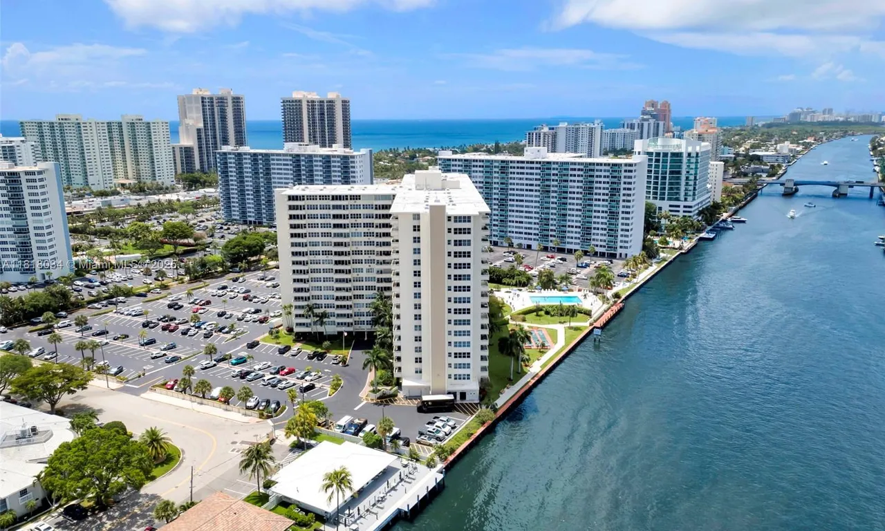 3200 NE 36th St # 1221, Fort Lauderdale FL 33308