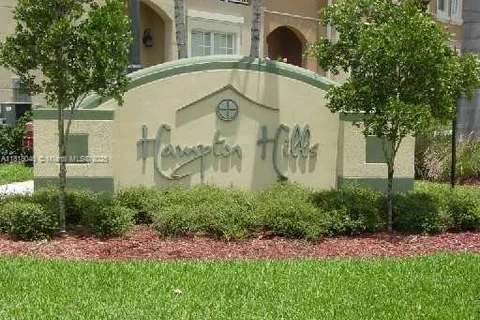 9247 Chambers St, Tamarac FL 33321