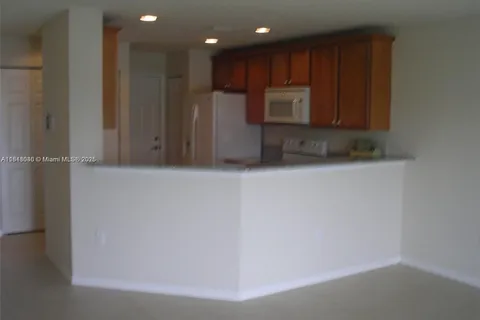 9247 Chambers St, Tamarac FL 33321