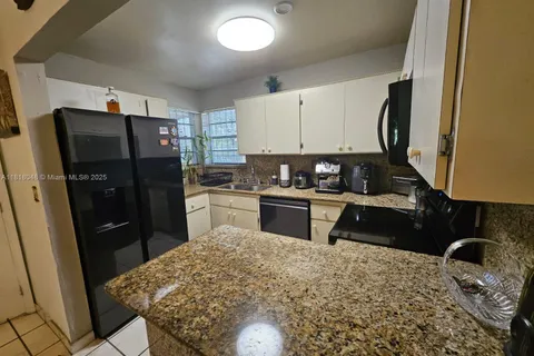 3434 SW 112th Ave # 2, Miami FL 33165