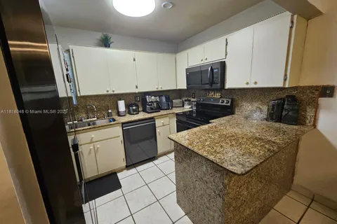 3434 SW 112th Ave # 2, Miami FL 33165