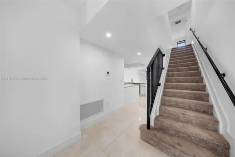 4133 N Oak Pl # 4133, Dania Beach FL 33314