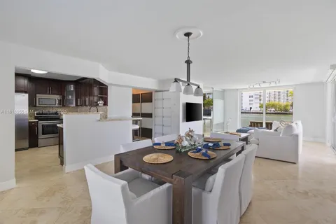 4000 NE 170th St # 108, North Miami Beach FL 33160