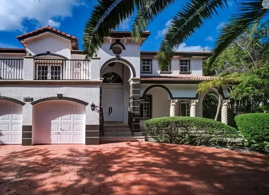 16310 NW 84th Ct, Miami Lakes FL 33016