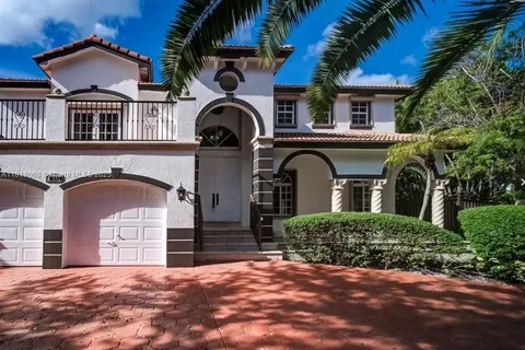 16310 NW 84th Ct, Miami Lakes FL 33016