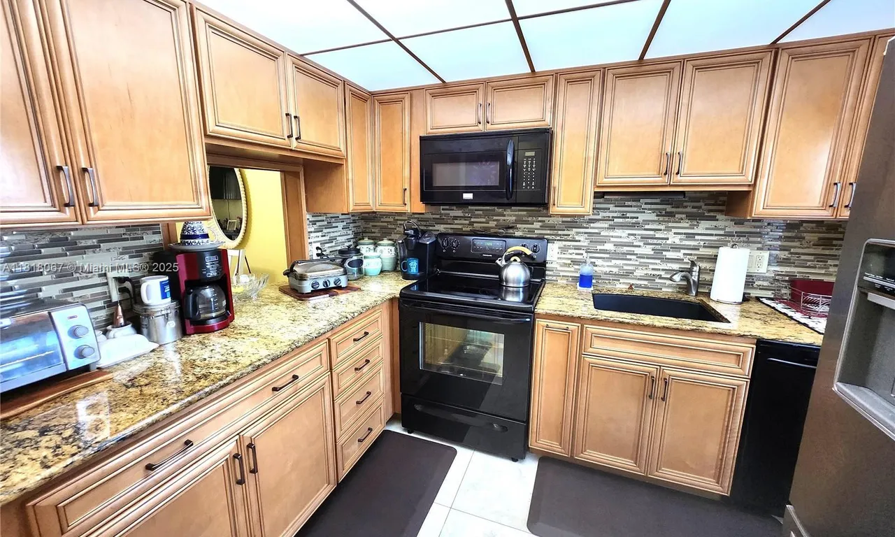 1951 NE 39 Street # 149, Lighthouse Point FL 33064