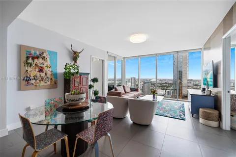 1040 Biscayne Blvd # 3607, Miami FL 33132