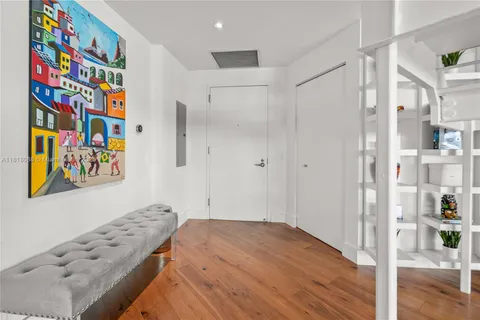 60 SW 13th St # 4616, Miami FL 33130