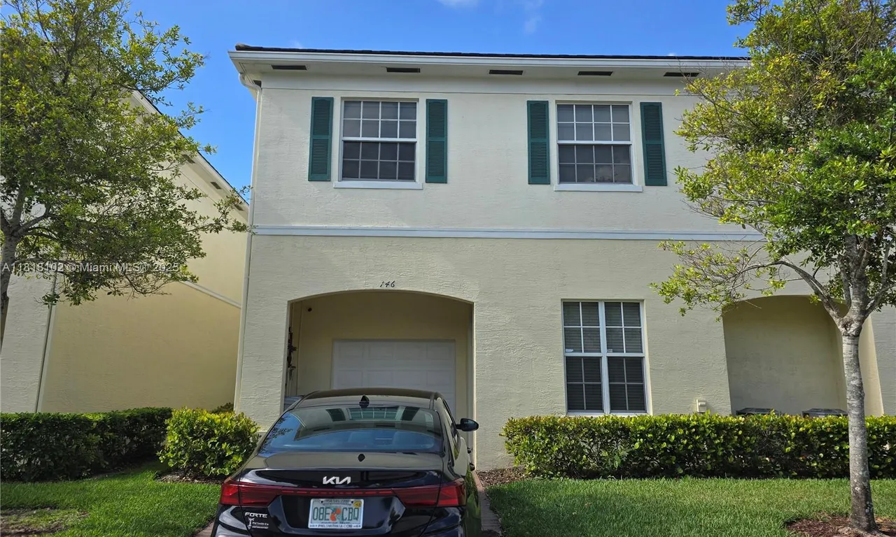 146 SW 7th Ct, Pompano Beach FL 33060