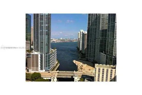 31 SE 5 ST # 3004, Miami FL 33131