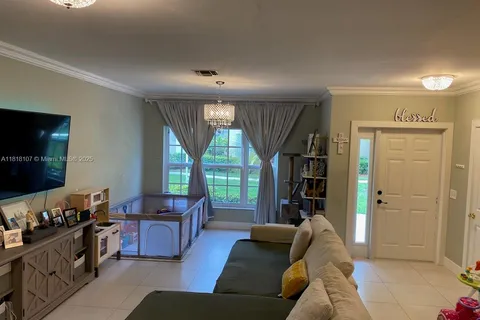 10931 Jewel Box Ln, Tamarac FL 33321