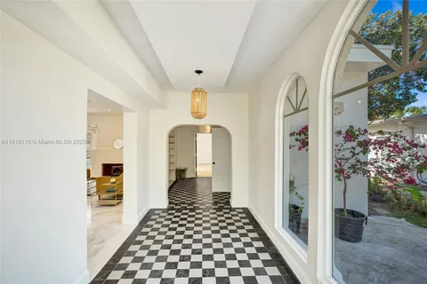 1731 NE 171st St, North Miami Beach FL 33162
