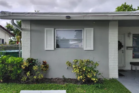 7761 NW 42nd Pl # 1, Coral Springs FL 33065