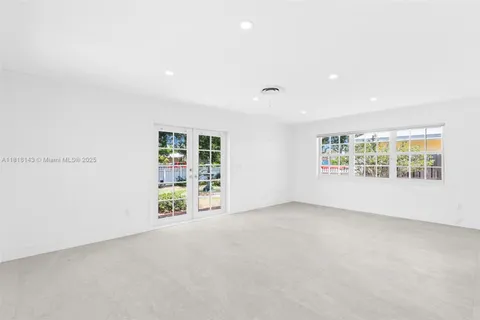 2070 NE 54th Ct # 0, Fort Lauderdale FL 33308
